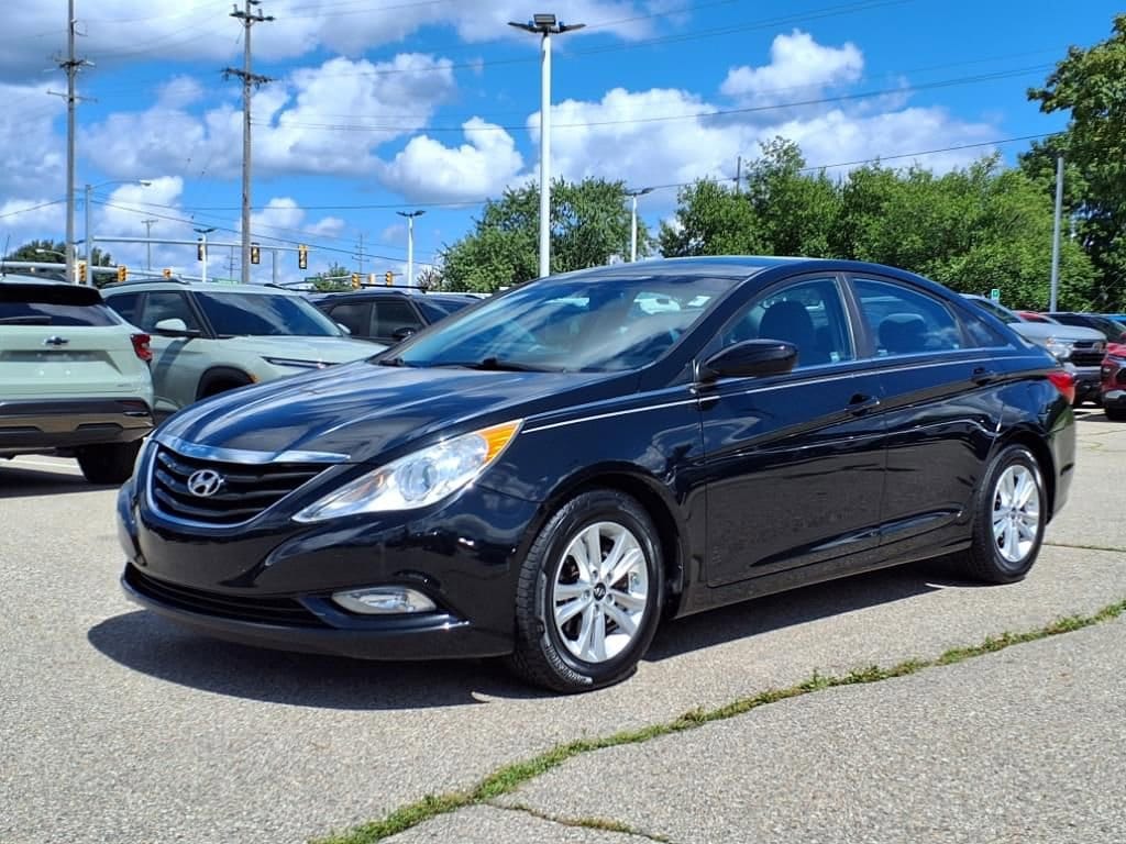 2013 Hyundai Sonata GLS -
                  Ann Arbor, MI