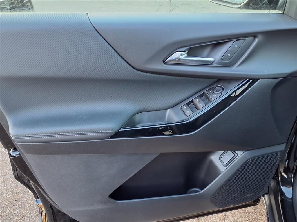 Thumbnail: 2026 Chevrolet Equinox - 12