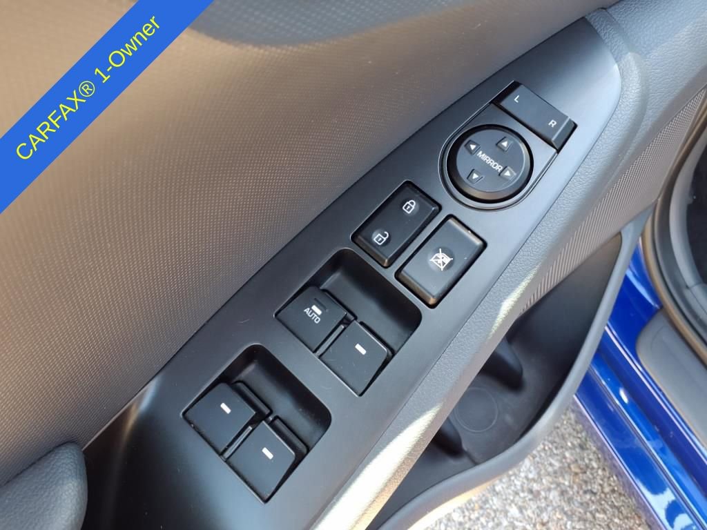 Thumbnail: 2019 Hyundai Ioniq - 15