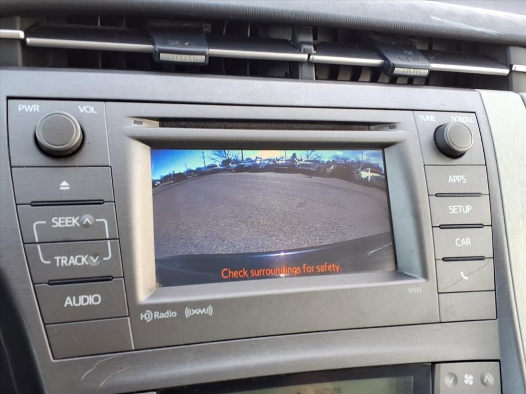 Thumbnail: 2013 Toyota Prius - 21