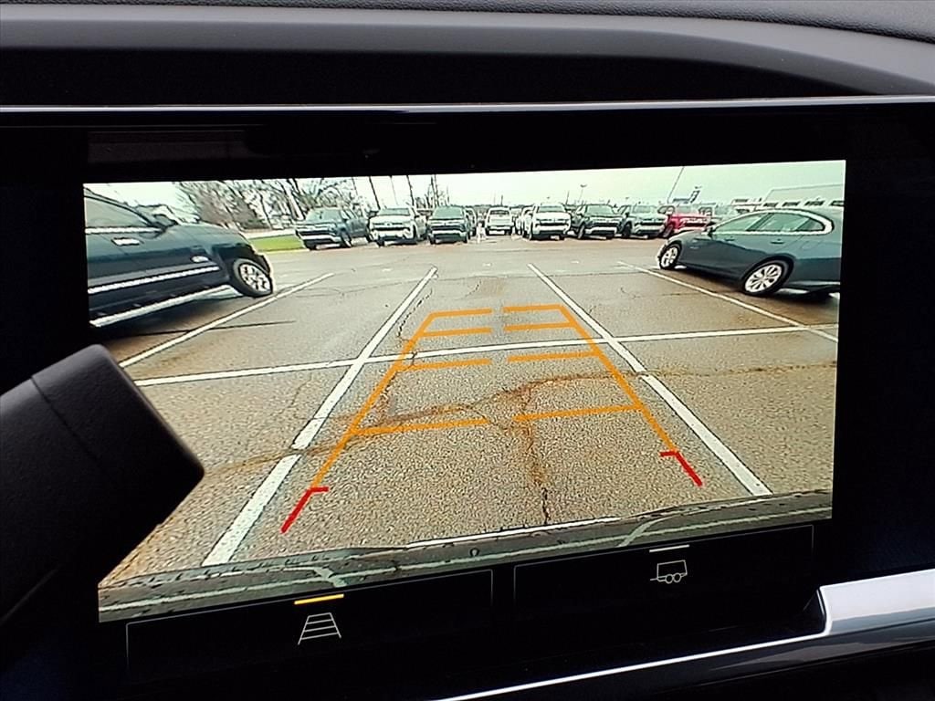 Thumbnail: 2026 Chevrolet Silverado 1500 - 20