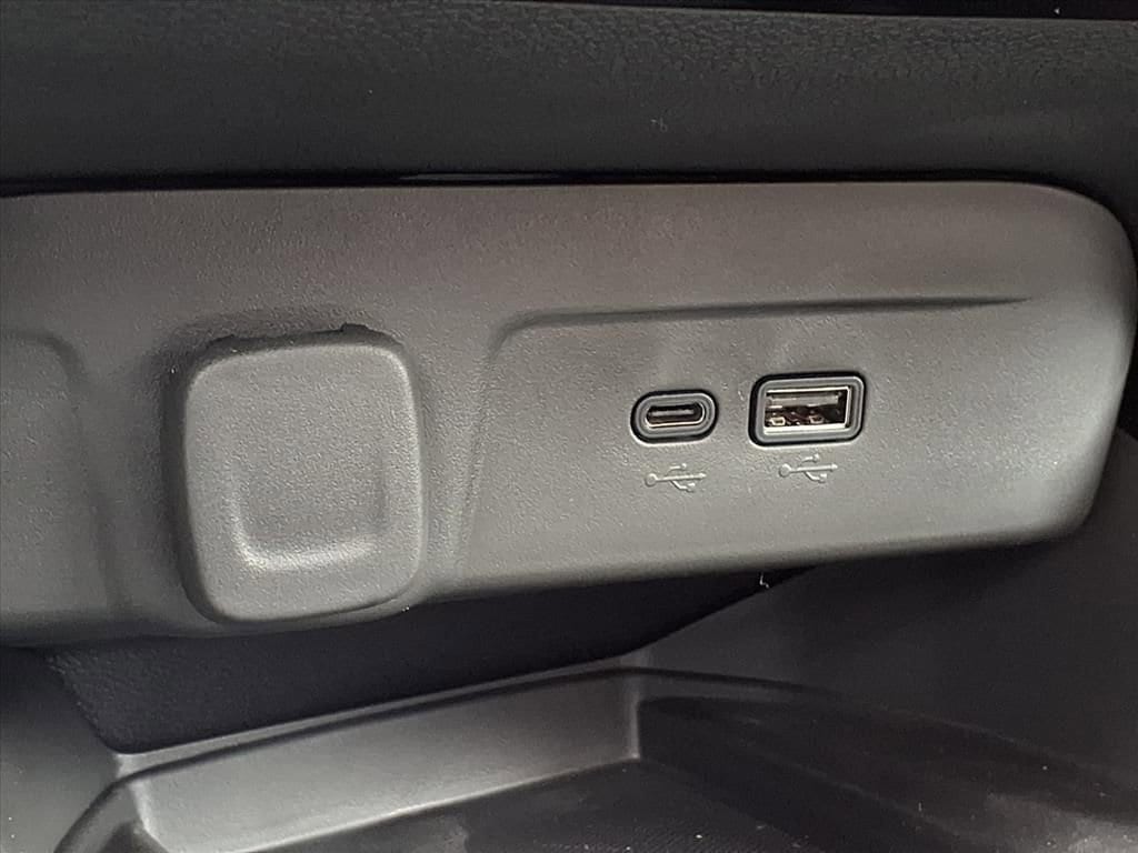 Thumbnail: 2026 Chevrolet Trax - 21