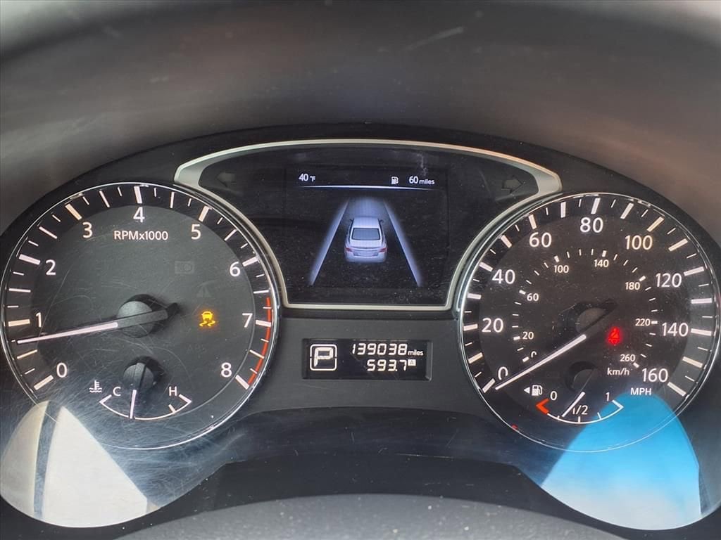 Thumbnail: 2015 Nissan Altima - 19