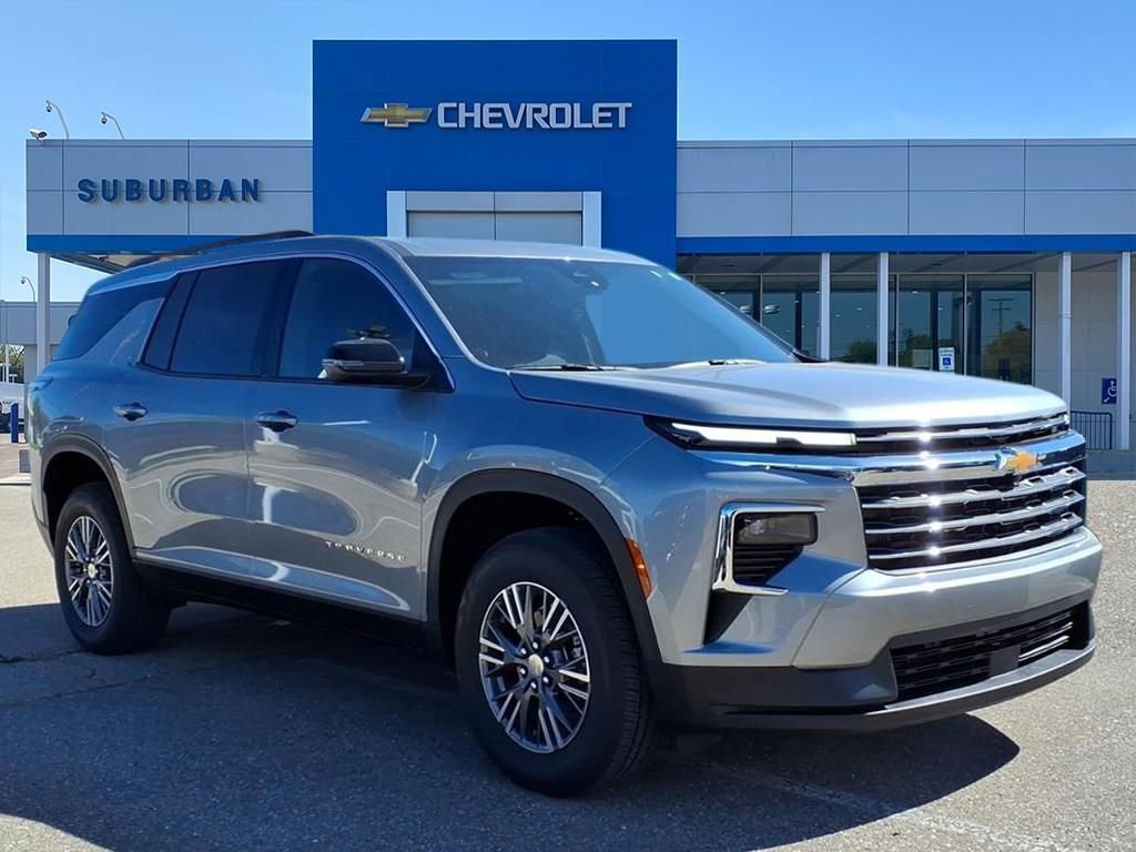 2026 Chevrolet Traverse photo 3
