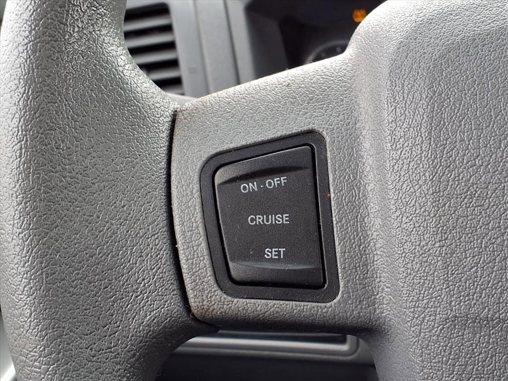 Thumbnail: 2006 Jeep Grand Cherokee - 27