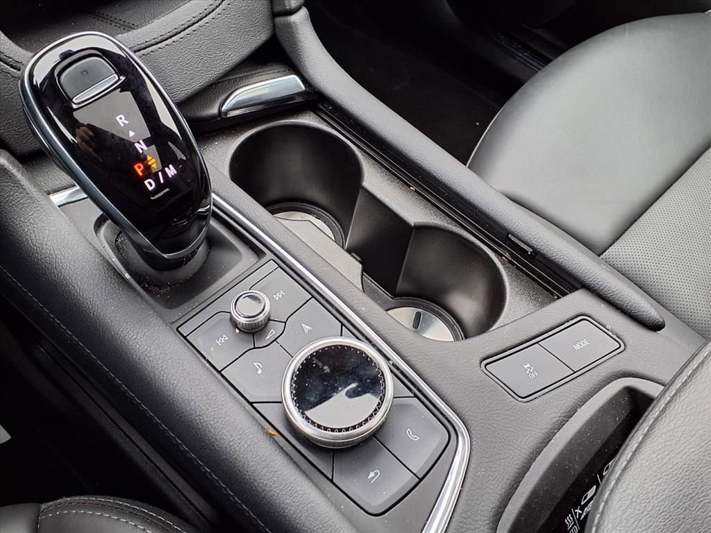 Thumbnail: 2025 Cadillac XT5 - 27