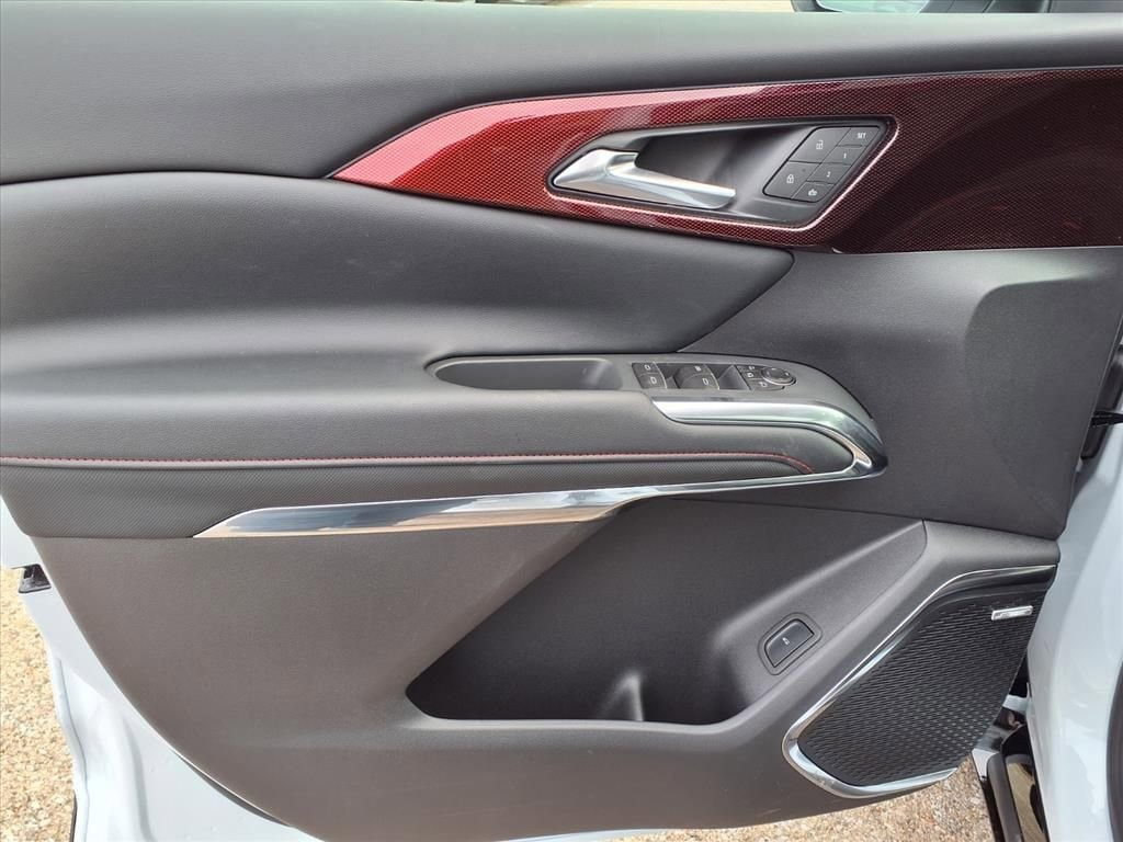 Thumbnail: 2026 Chevrolet Traverse - 12