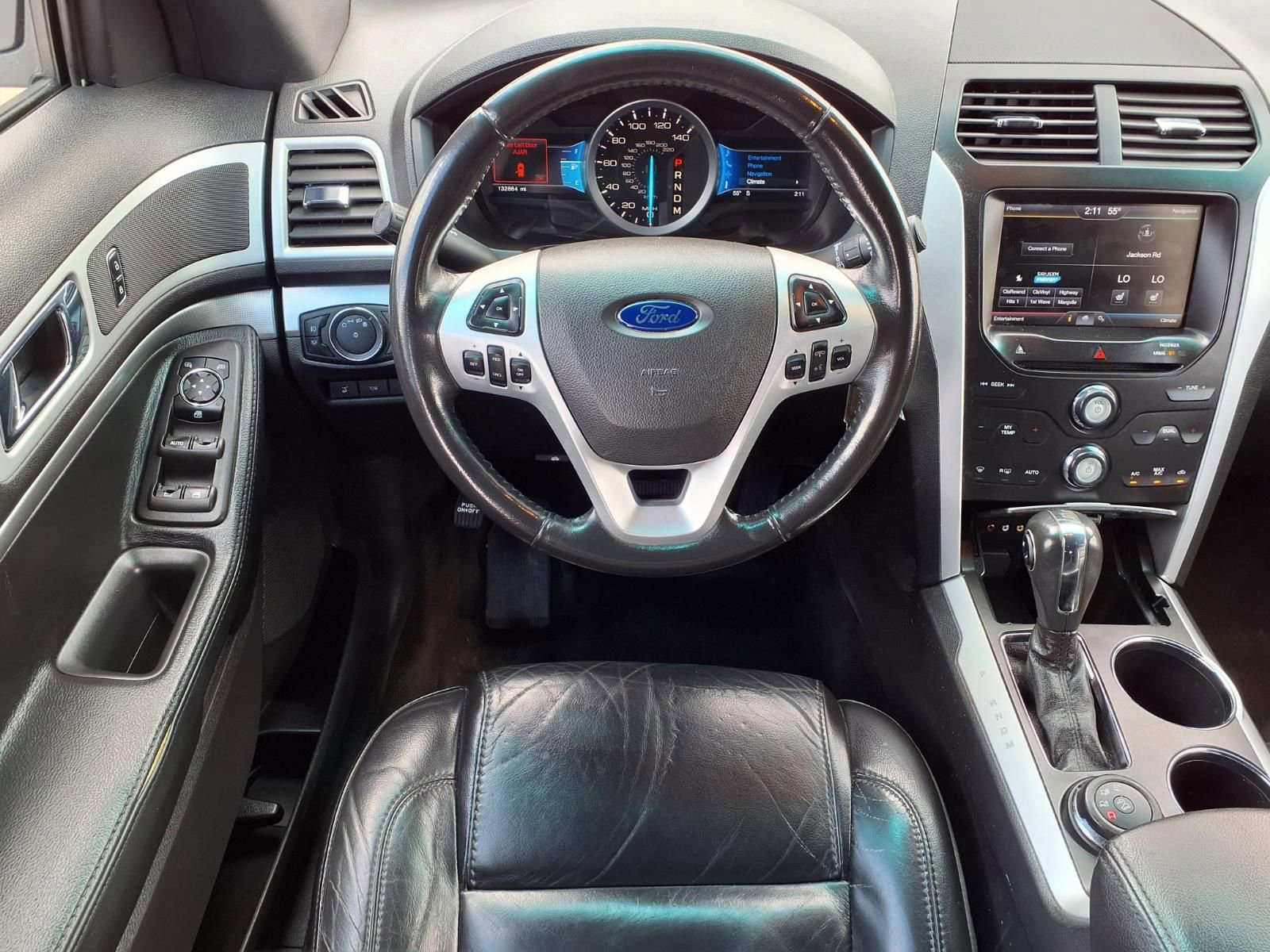 Thumbnail: 2013 Ford Explorer - 12