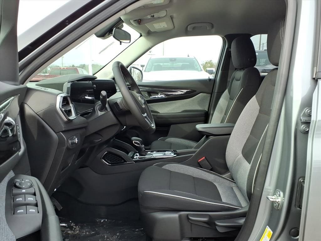 Thumbnail: 2026 Chevrolet TrailBlazer - 14