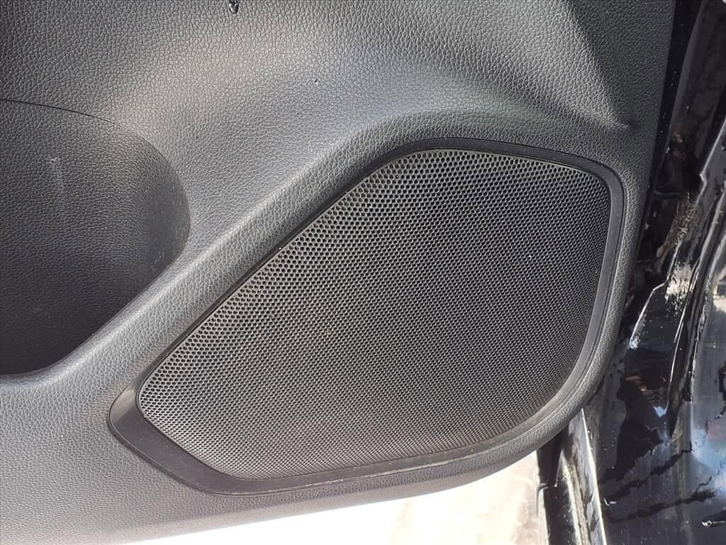 Thumbnail: 2015 Honda Fit - 16