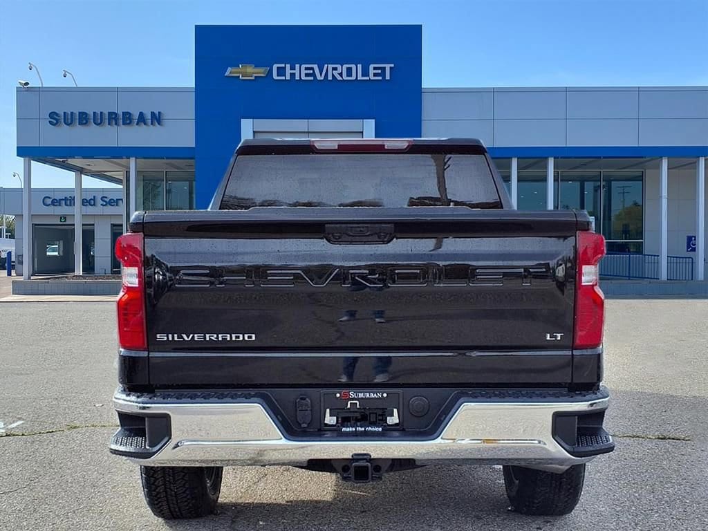 Thumbnail: 2026 Chevrolet Silverado 1500 - 5