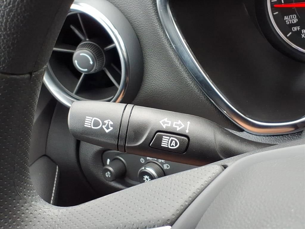 Thumbnail: 2025 Chevrolet Blazer - 17