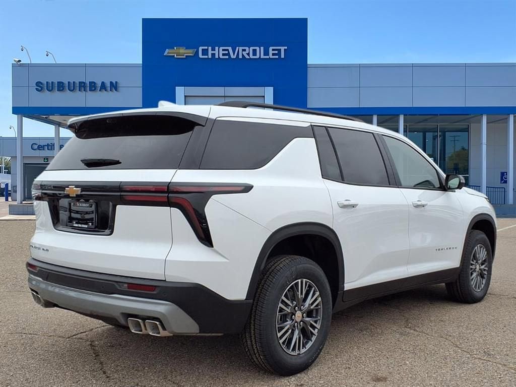 Thumbnail: 2026 Chevrolet Traverse - 4