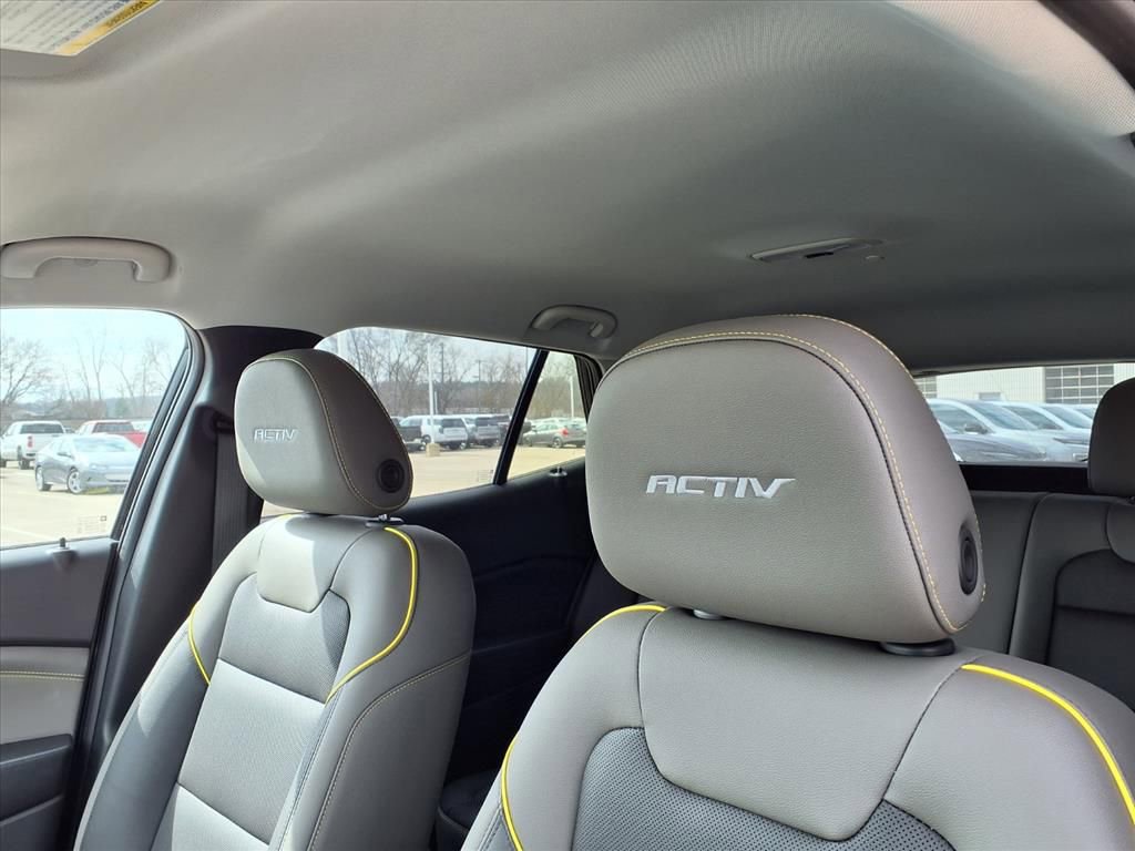 Thumbnail: 2026 Chevrolet Trax - 14