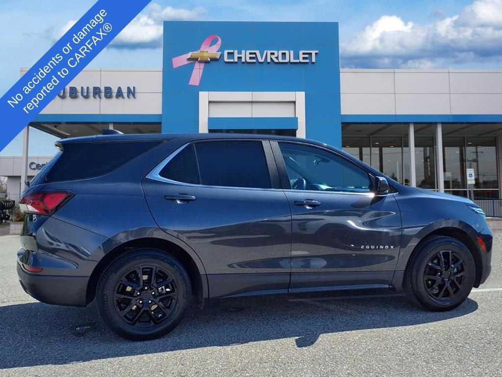 Thumbnail: 2022 Chevrolet Equinox - 4