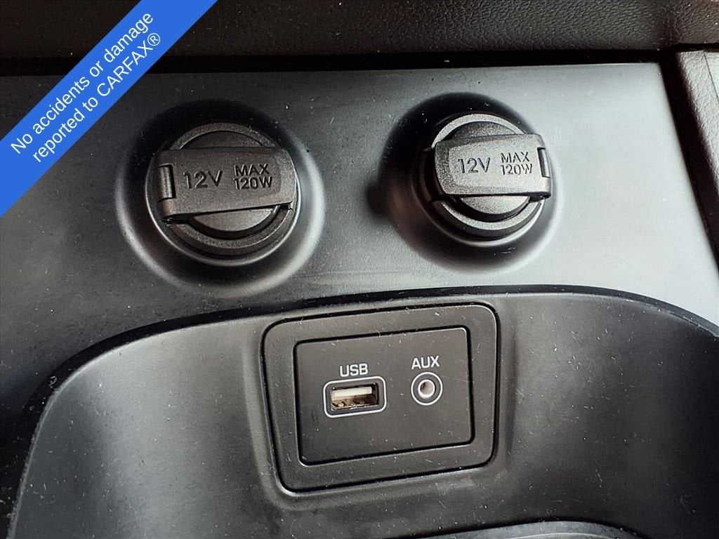 Thumbnail: 2017 Hyundai Santa Fe - 27