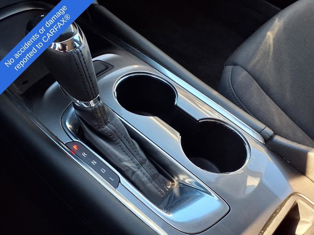 Thumbnail: 2016 Chevrolet Malibu - 26