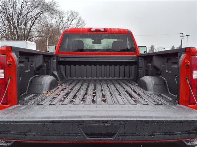 Thumbnail: 2025 Chevrolet Silverado 2500 - 8