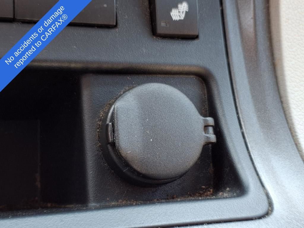 Thumbnail: 2009 Chevrolet Traverse - 25