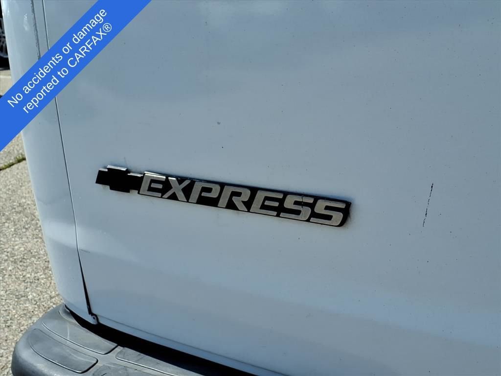 Thumbnail: 2007 Chevrolet Express - 10