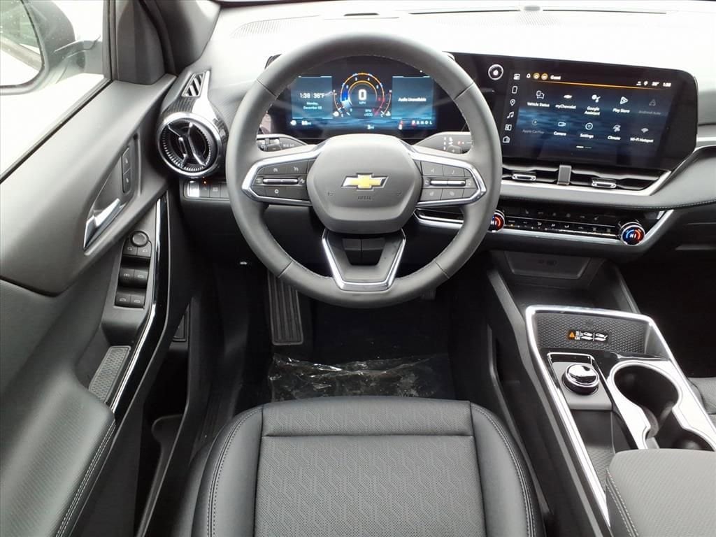 Thumbnail: 2026 Chevrolet Equinox - 11