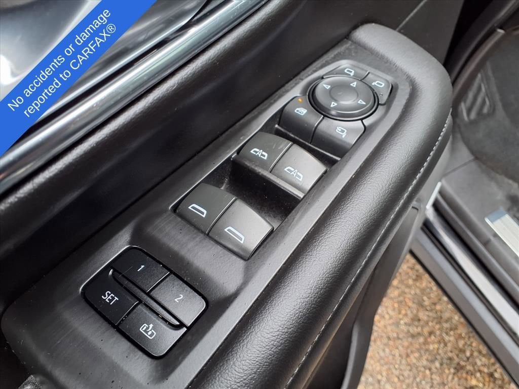 Thumbnail: 2023 Chevrolet Tahoe - 16