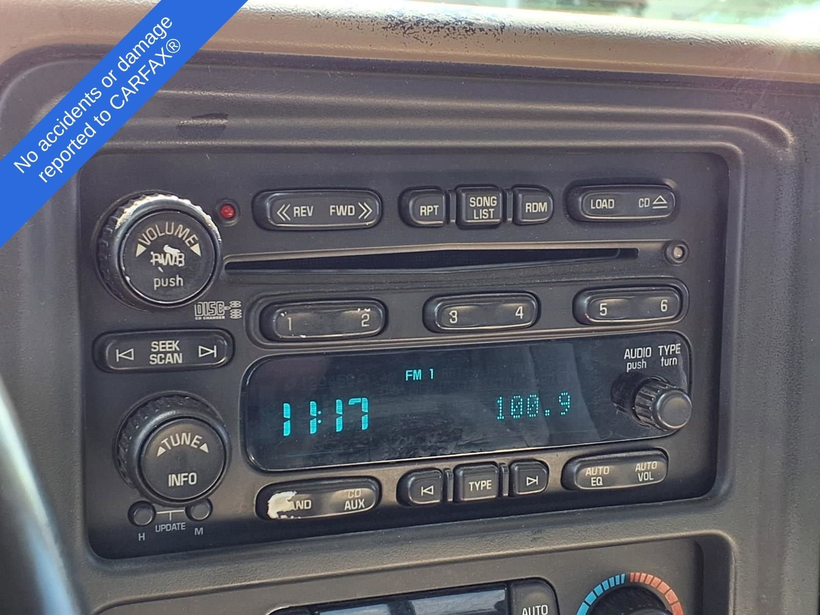 Thumbnail: 2006 Chevrolet Silverado 1500 - 22