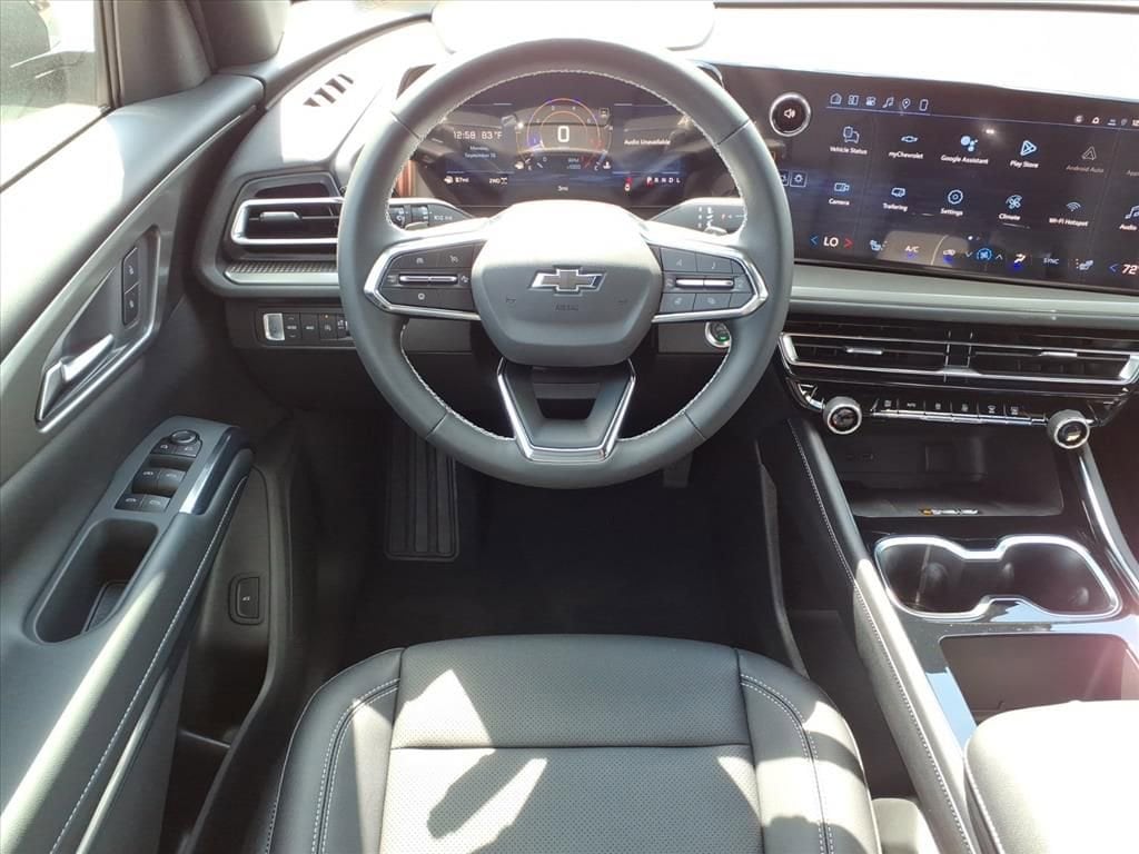 Thumbnail: 2026 Chevrolet Traverse - 10