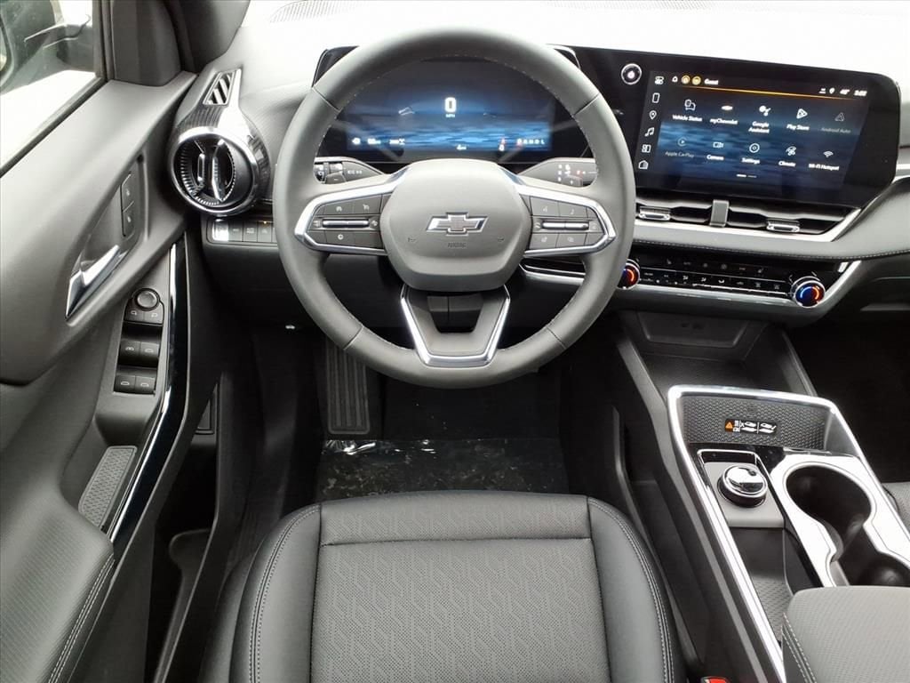 Thumbnail: 2026 Chevrolet Equinox - 11