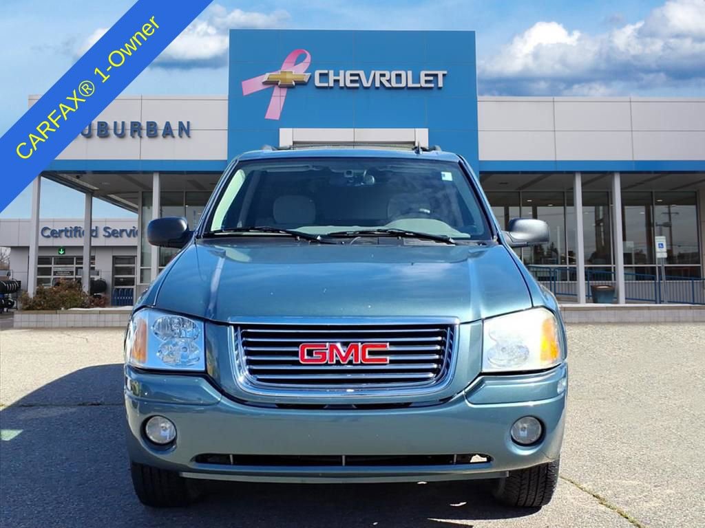 2009 Gmc Envoy SLE photo 2