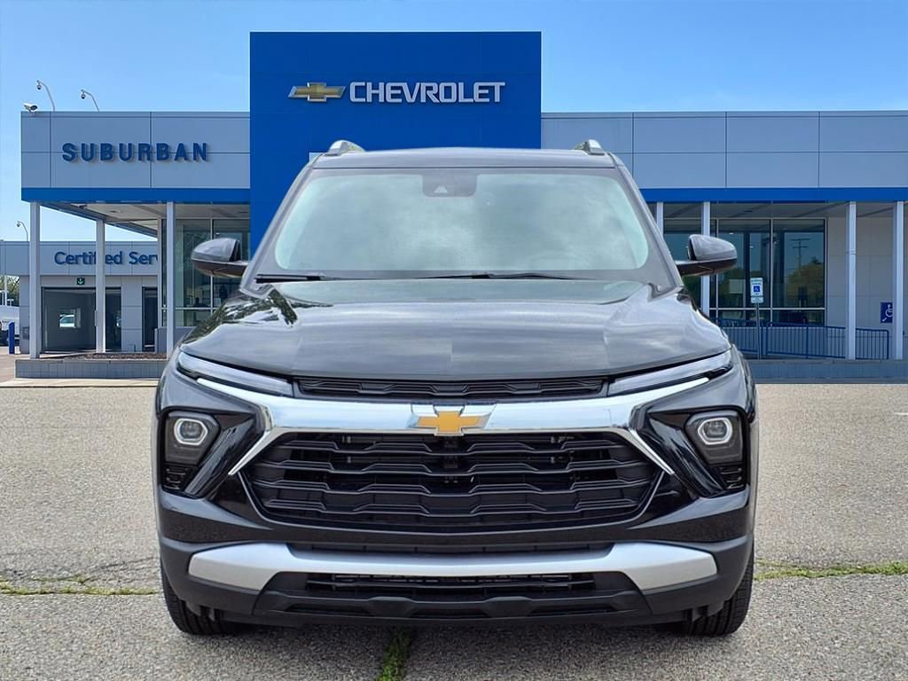 2026 Chevrolet Trailblazer LT photo 2
