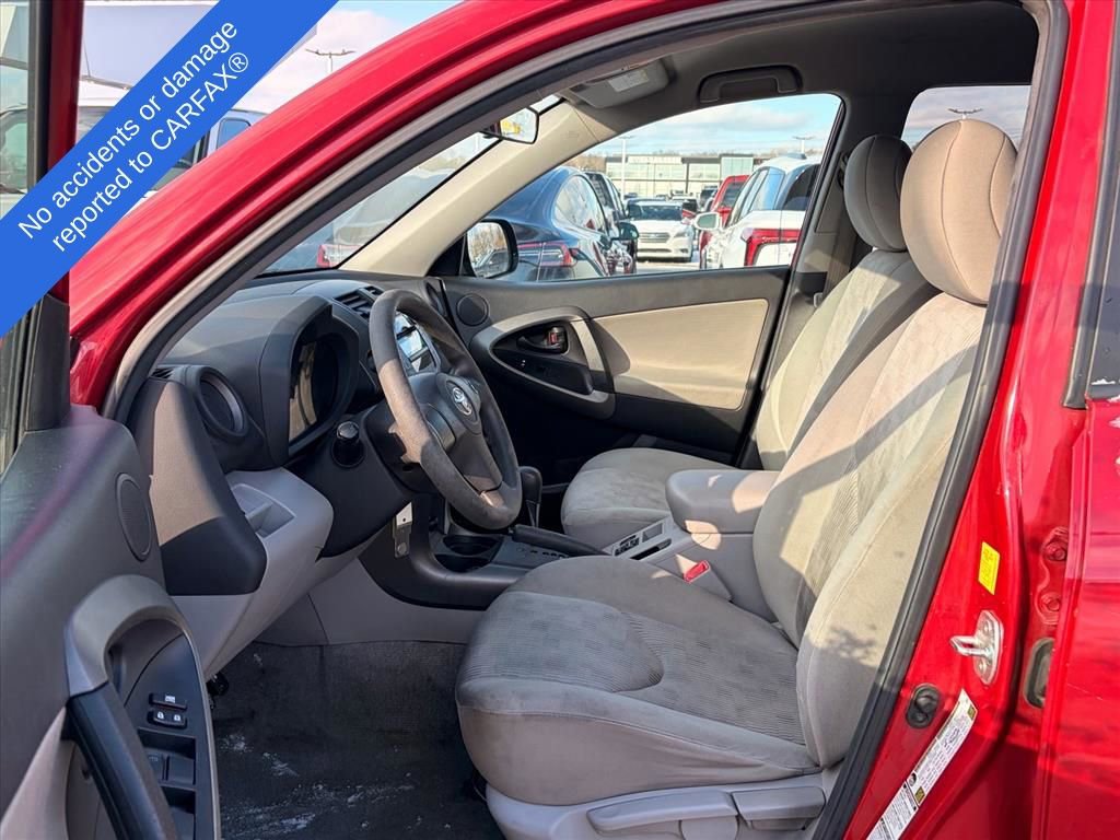 Thumbnail: 2010 Toyota RAV4 - 18