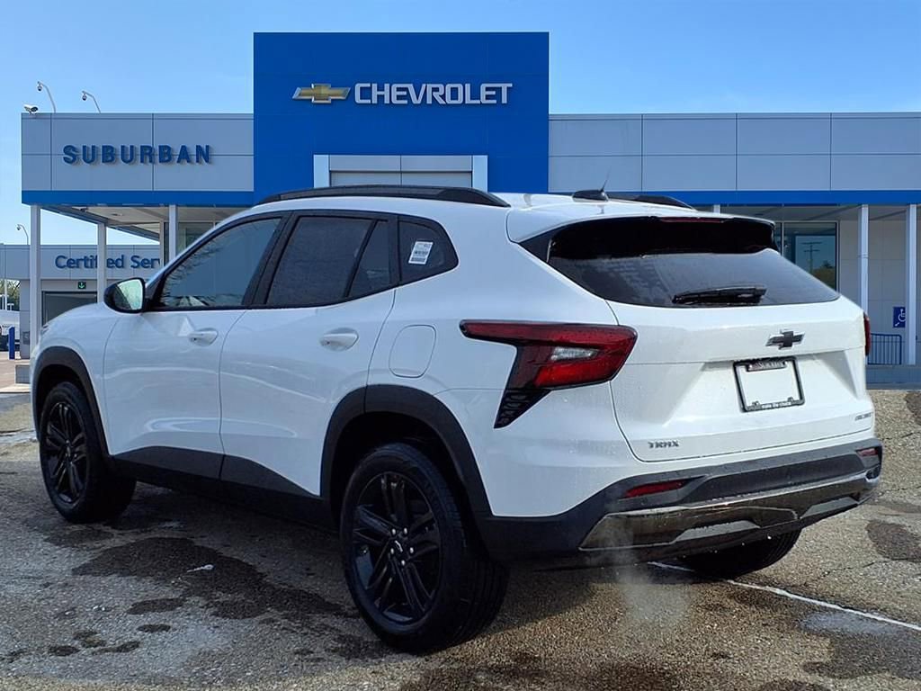 Thumbnail: 2026 Chevrolet Trax - 6