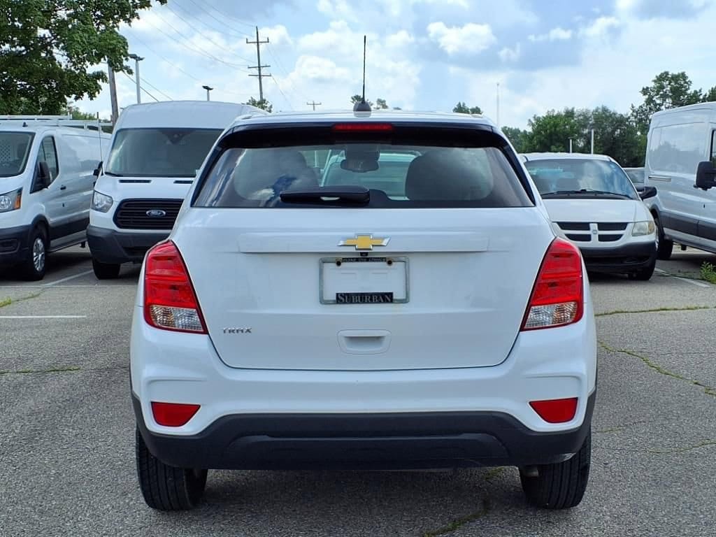 Thumbnail: 2019 Chevrolet Trax - 6
