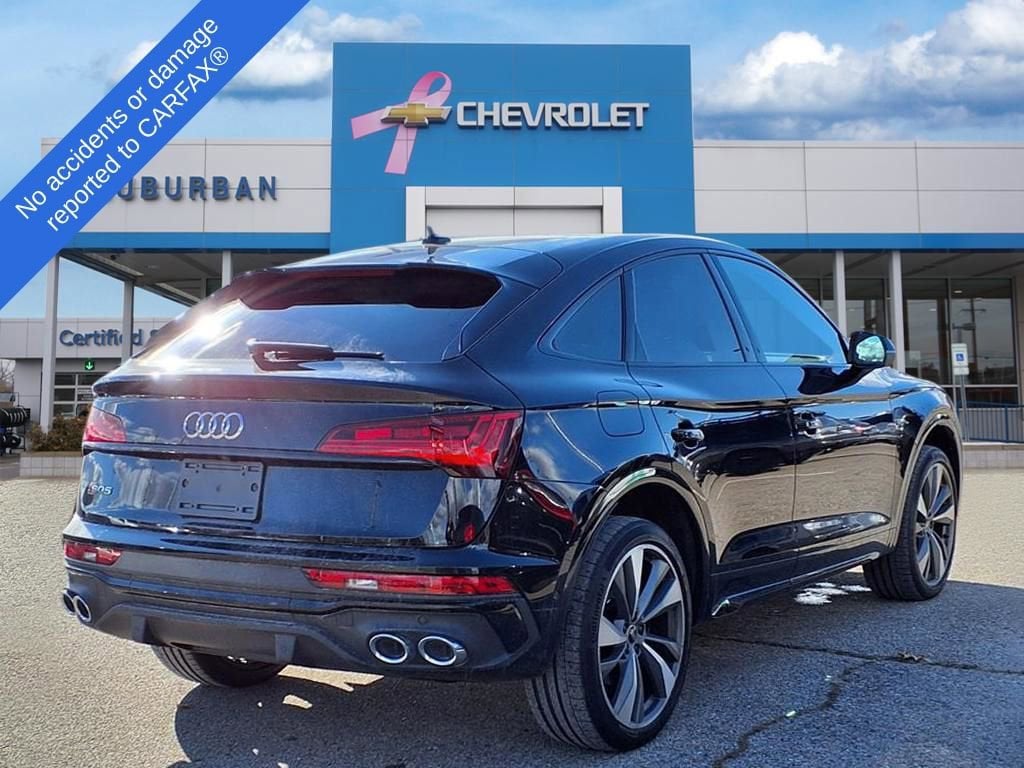 Thumbnail: 2022 Audi SQ5 - 4