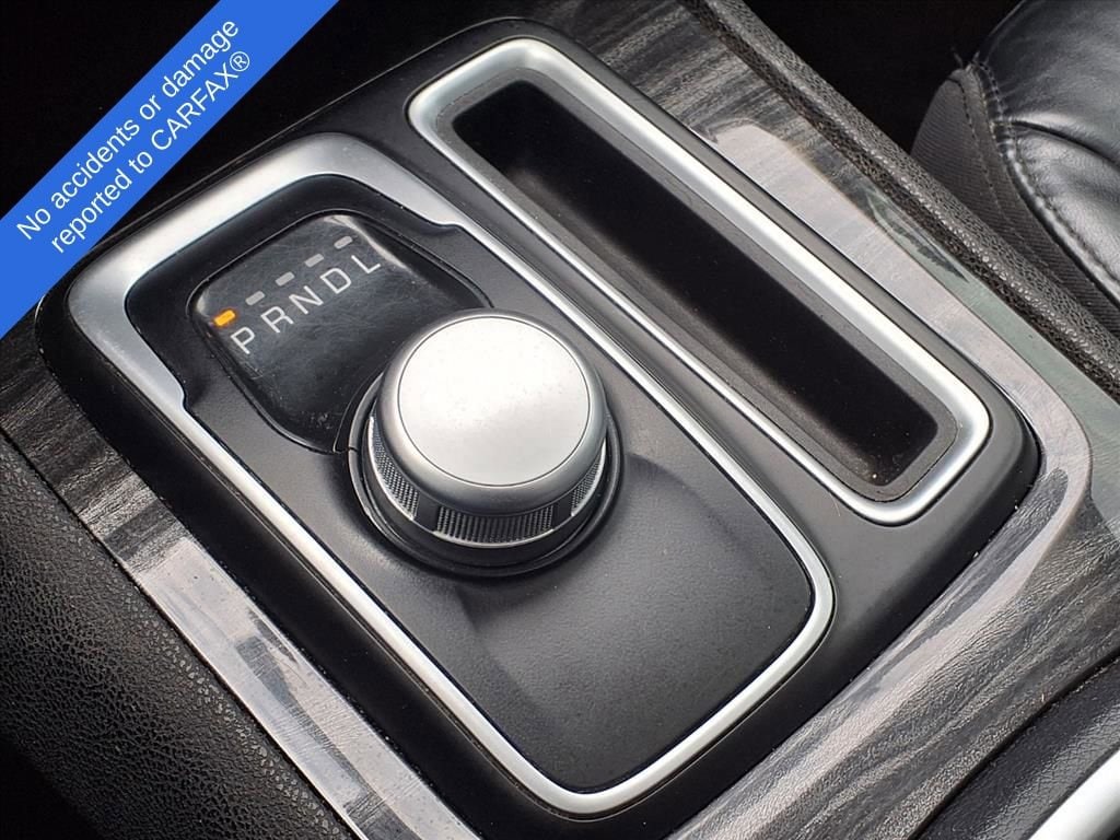 Thumbnail: 2017 Chrysler 300 - 22