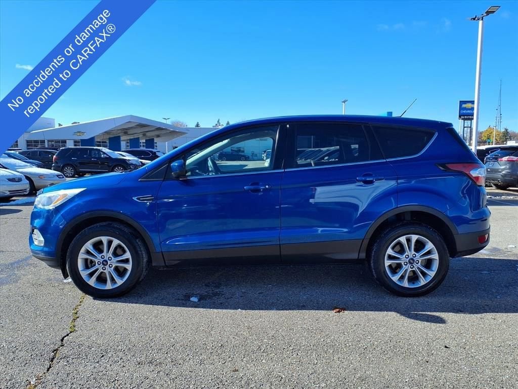 Thumbnail: 2017 Ford Escape - 9