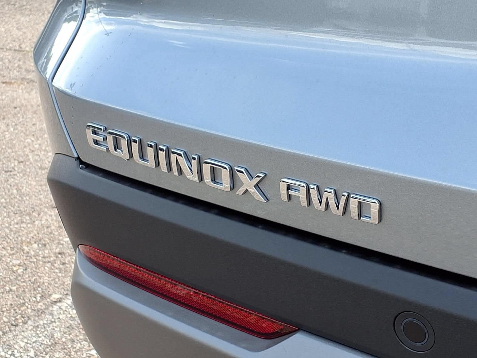 Thumbnail: 2026 Chevrolet Equinox - 8