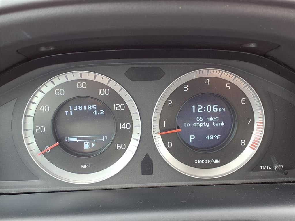 Thumbnail: 2010 Volvo XC60 - 20