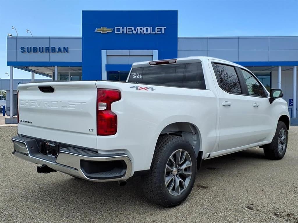 Thumbnail: 2026 Chevrolet Silverado 1500 - 4
