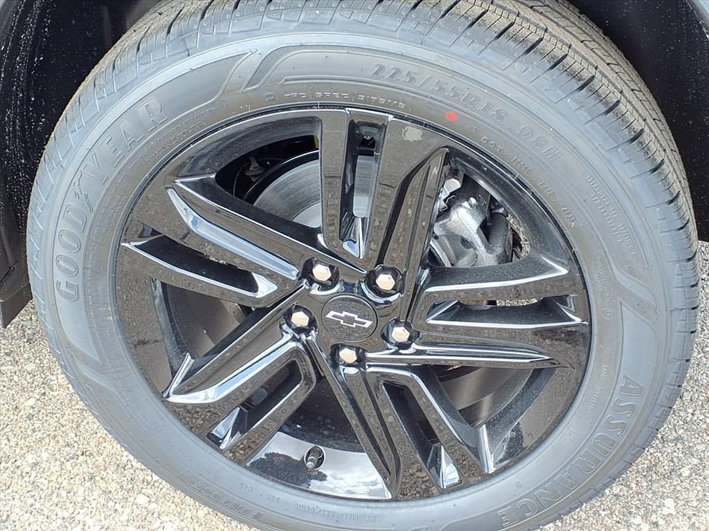 Thumbnail: 2026 Chevrolet Trax - 7