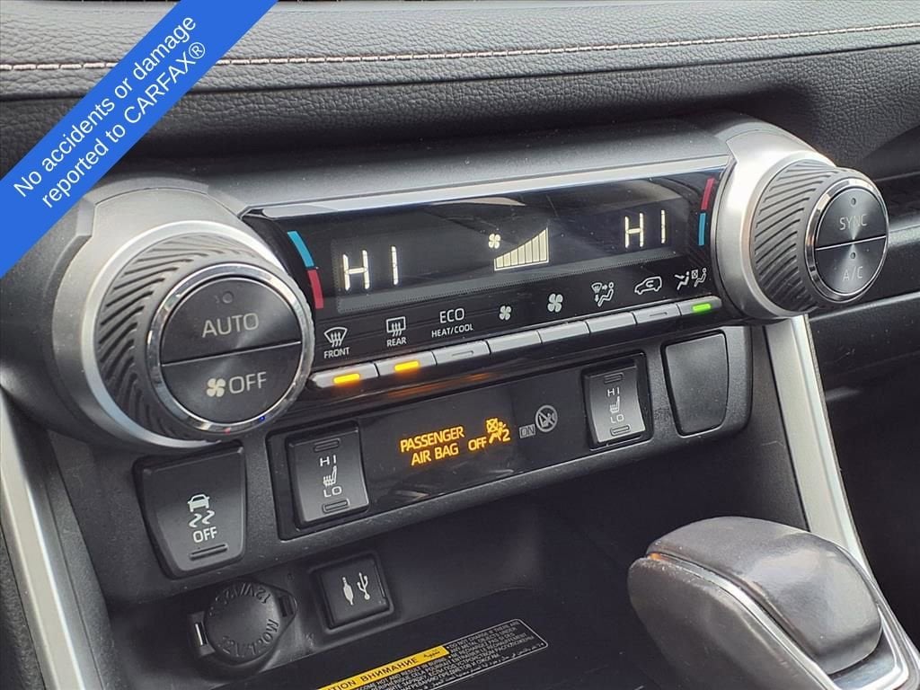 Thumbnail: 2019 Toyota RAV4 - 27