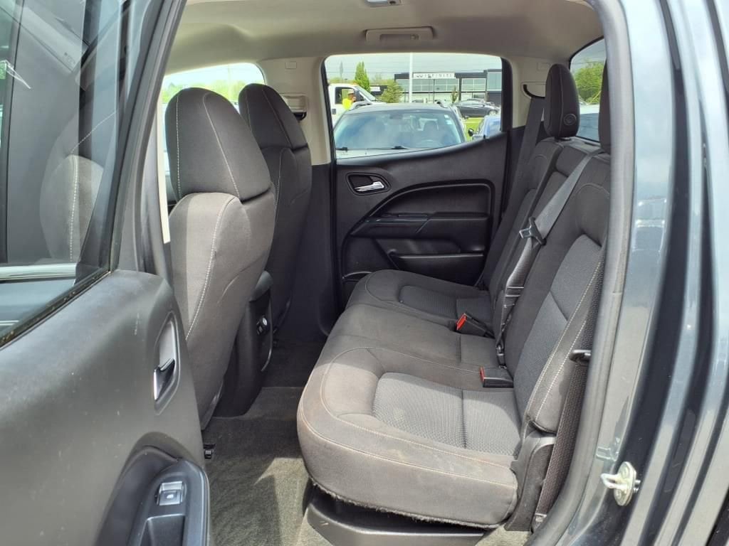 Thumbnail: 2015 Chevrolet Colorado - 11