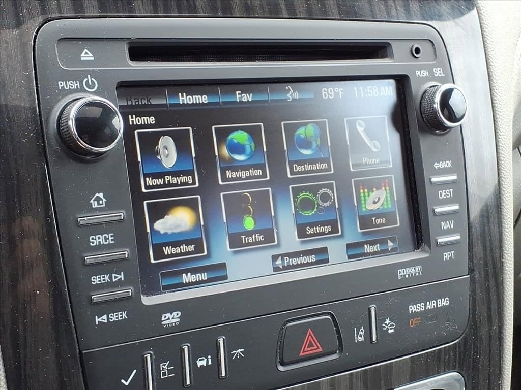 Thumbnail: 2014 Chevrolet Traverse - 23