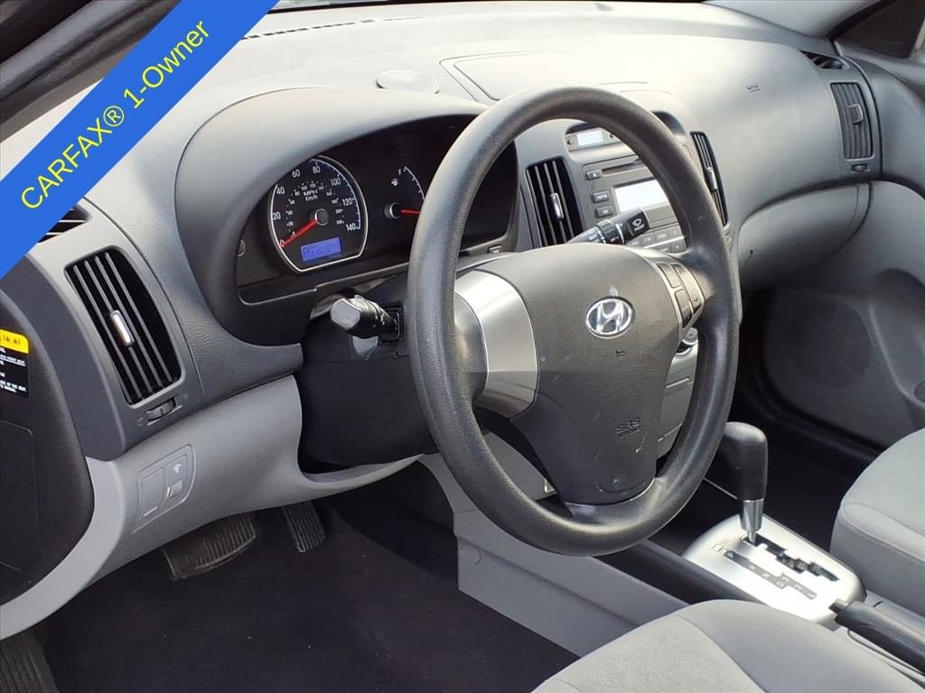 Thumbnail: 2010 Hyundai Elantra - 21