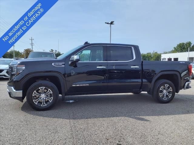 2024 GMC Sierra 1500 SLT 9