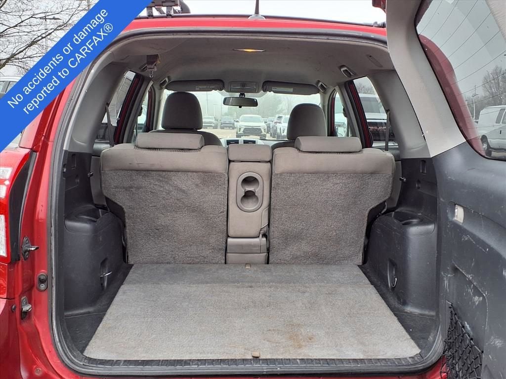 Thumbnail: 2010 Toyota RAV4 - 12