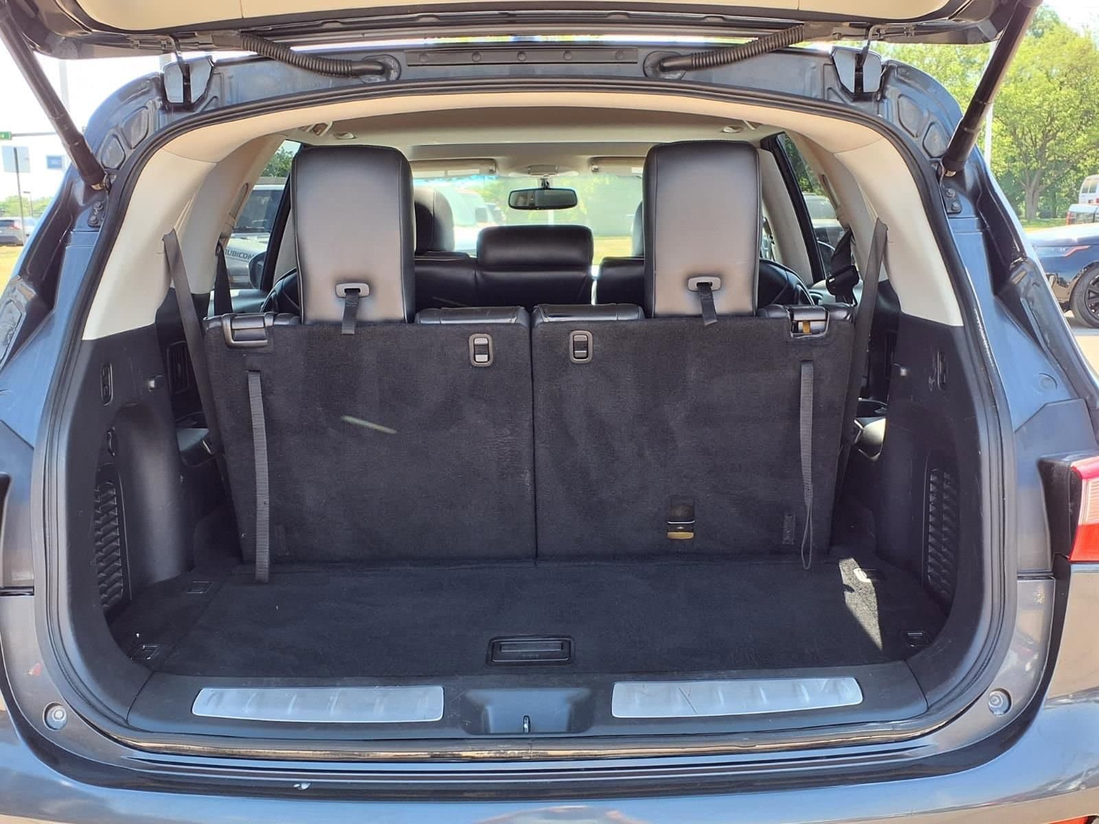 Thumbnail: 2013 INFINITI JX35 - 10