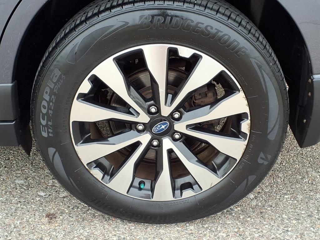 Thumbnail: 2015 Subaru Outback - 9
