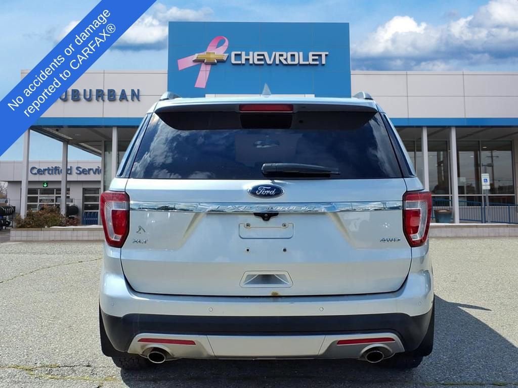Thumbnail: 2017 Ford Explorer - 5